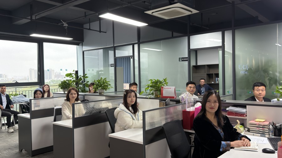 7950db68bb3af73681ff049b62fea185(1).jpg